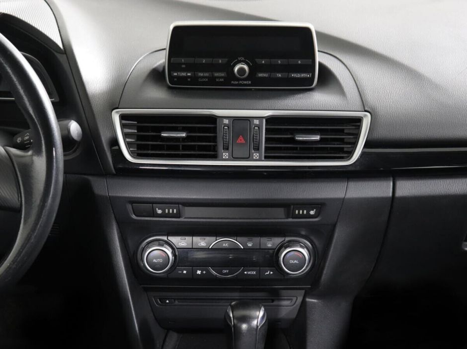 Mazda 3, 1.5 л, АТ, 2014 фото 2