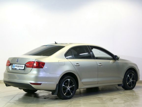 Volkswagen Jetta Comfortline, 1.6 л, АТ, 2013 фото 2