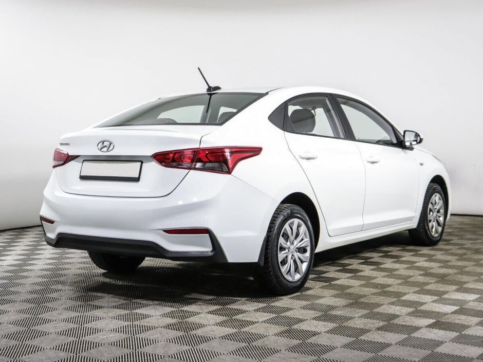 Hyundai Solaris, 1.4 л, АТ, 2019 фото 4