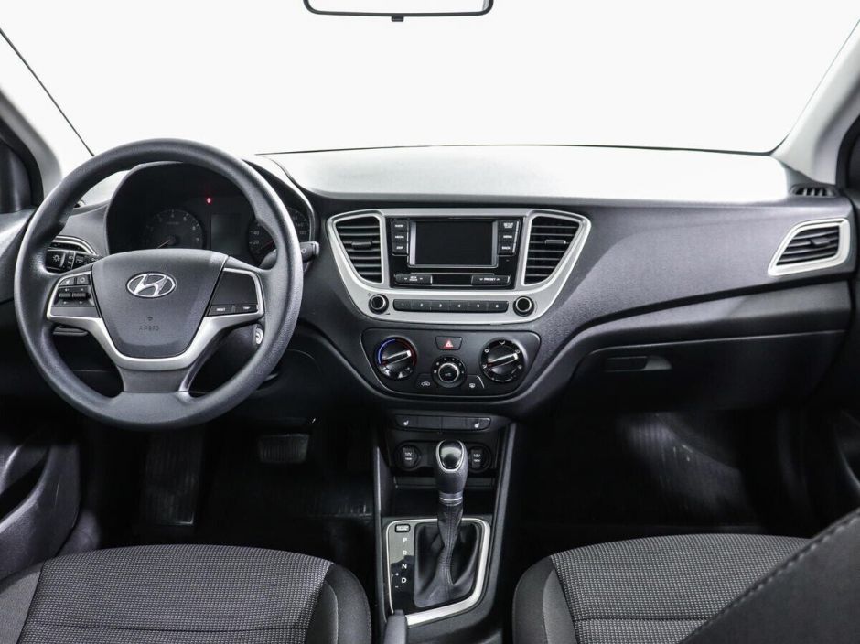 Hyundai Solaris, 1.4 л, АТ, 2019 фото 8