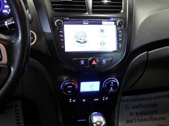 Hyundai Solaris Classic, 1.6 л, АТ, 2012 фото 10