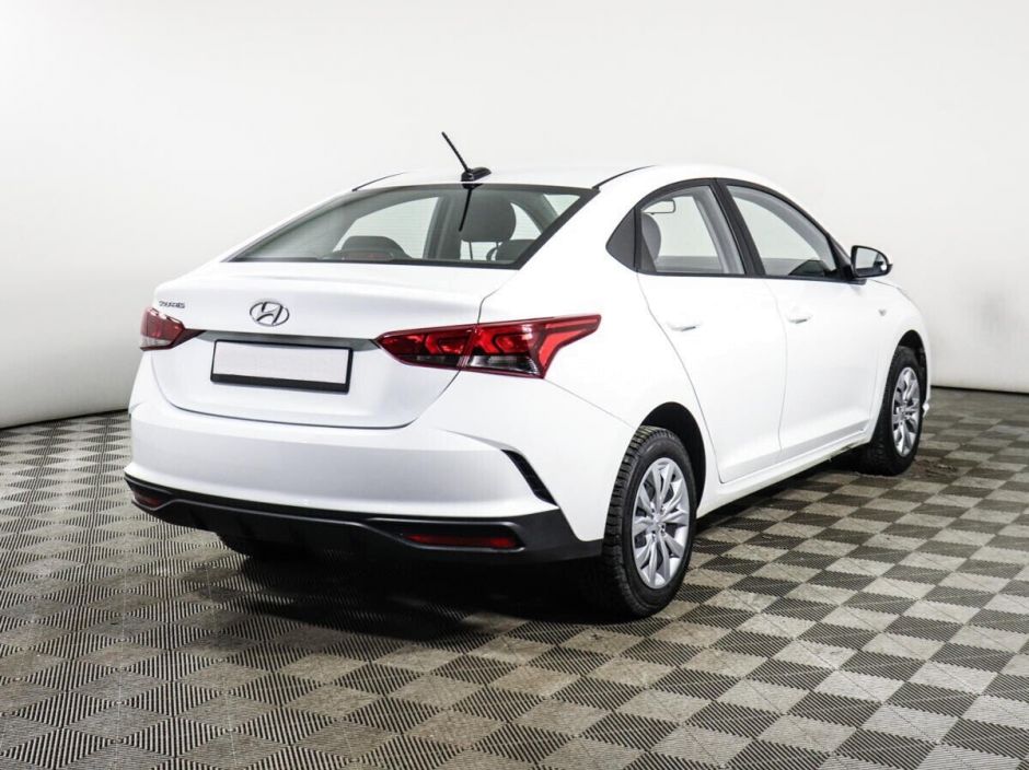 Hyundai Solaris, 1.6 л, АТ, 2020 фото 4