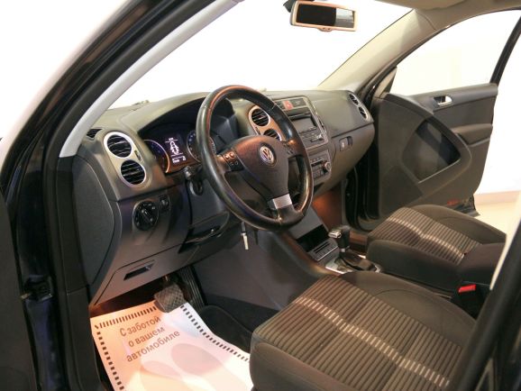 Volkswagen Tiguan Sport&Style, 2.0 л, АТ, 2008 фото 7