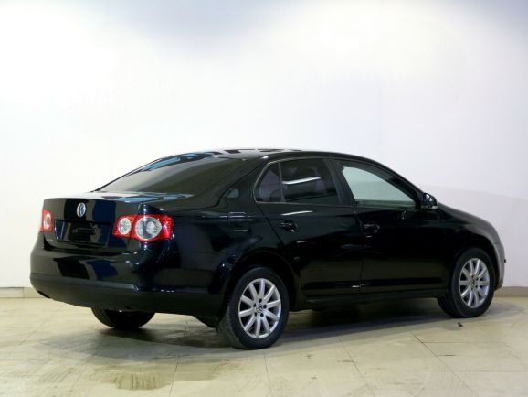 Volkswagen Jetta Trendline, 1.6 л, Робот, 2010 фото 6