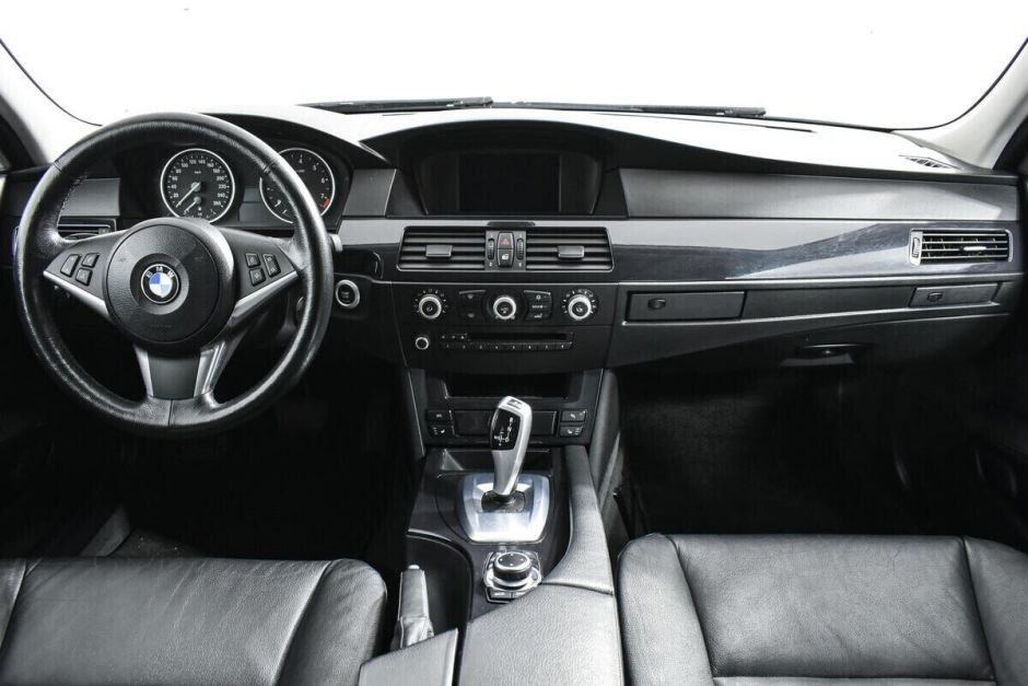 BMW 5 серии, 3.0 л, АТ, 2009 фото 8