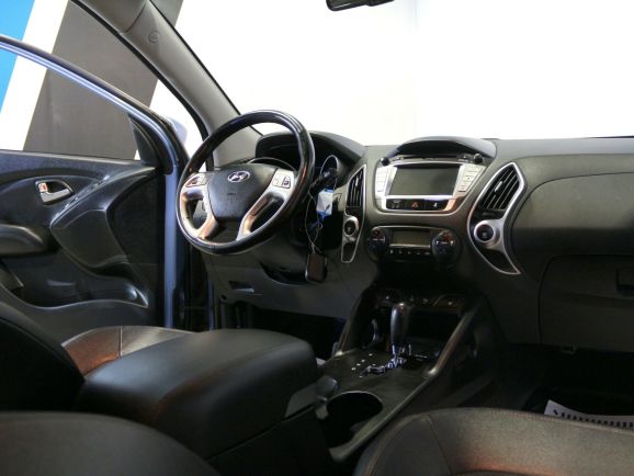 Hyundai ix35 Comfort + Navi, 2.0 л, АТ, 2012 фото 8