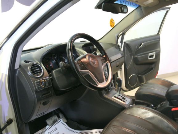 Opel Antara Cosmo, 3.2 л, АТ, 2011 фото 7