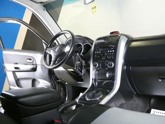Suzuki Grand Vitara, 2.4 л, АТ, 2008 фото 8