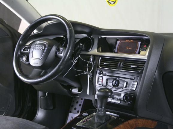 Audi A5 Базовая, 1.8 л, Вариатор, 2011 фото 9