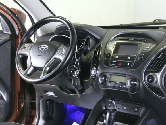 Hyundai ix35 Travel Limited Edition, 2.0 л, АТ, 2014 фото 9