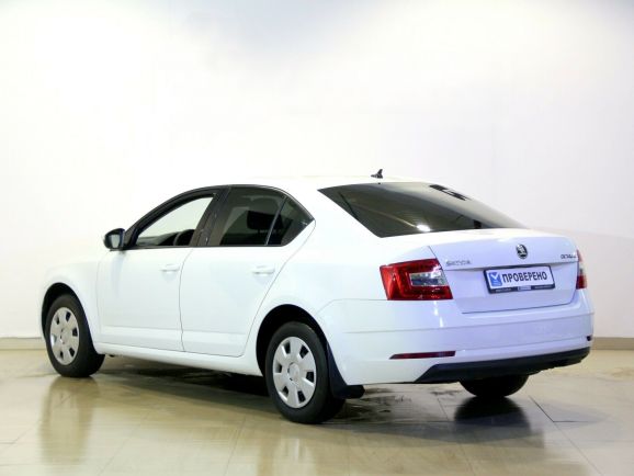 Skoda Octavia, 1.6 л, АТ, 2018 фото 5