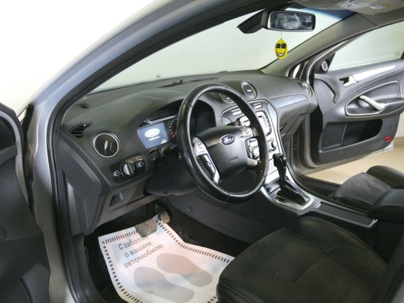 Ford Mondeo Titanium, 2.0 л, Робот, 2013 фото 8