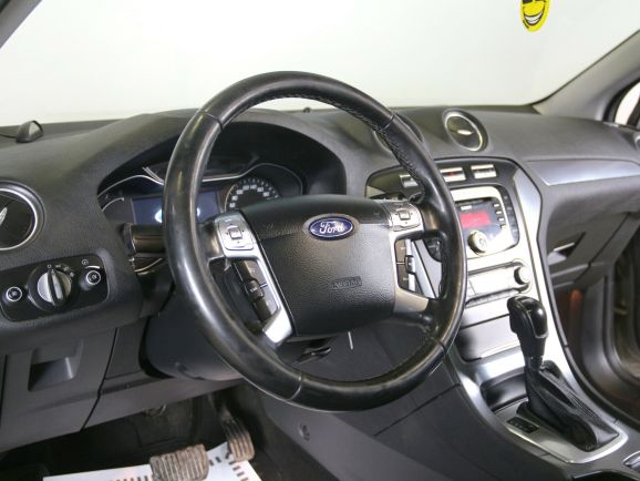 Ford Mondeo Titanium, 2.0 л, Робот, 2013 фото 1