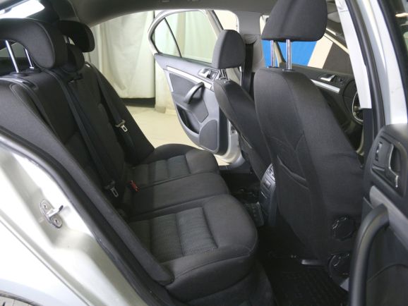 Skoda Octavia Elegance, 1.4 л, Робот, 2012 фото 1