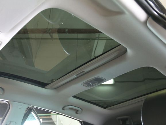Hyundai ix35 Prestige, 2.0 л, АТ, 2012 фото 1