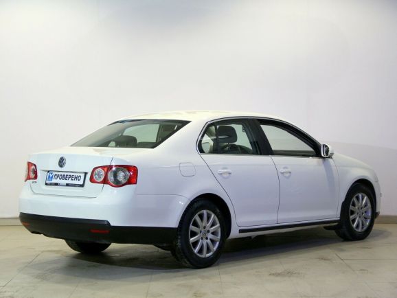 Volkswagen Jetta, 1.6 л, АТ, 2010 фото 6