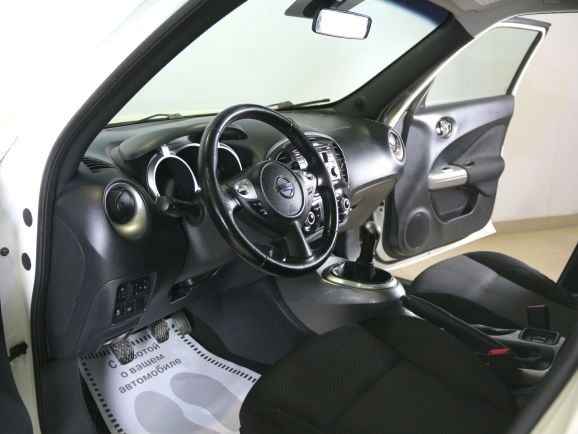 Nissan Juke, 1.6 л, МТ, 2012 фото 7