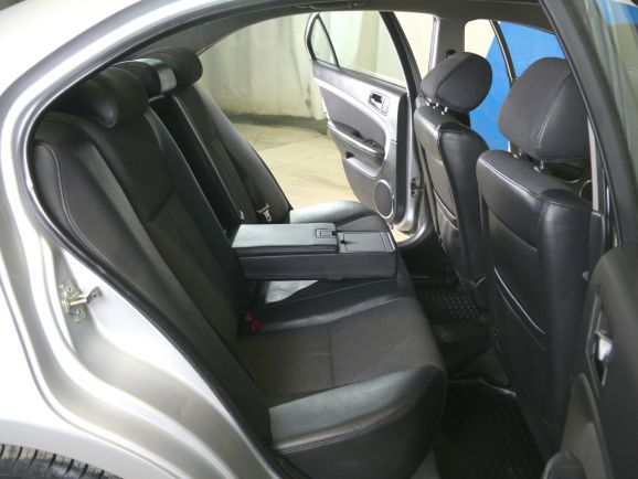 Chevrolet Epica LT, 2.0 л, АТ, 2011 фото 2