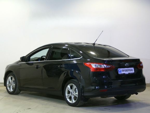 Ford Focus Titanium, 1.6 л, Робот, 2013 фото 5
