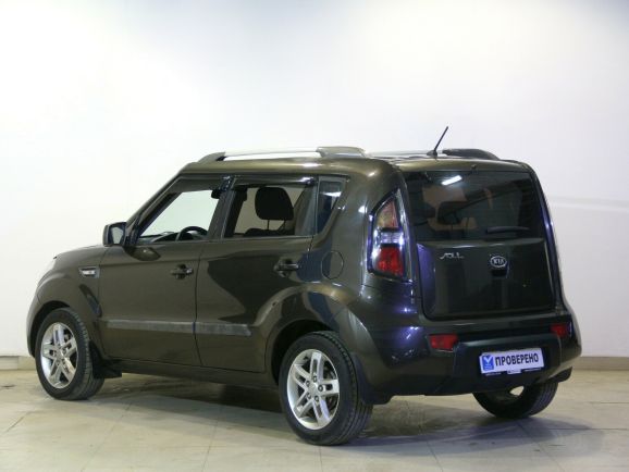 Kia Soul, 1.6 л, АТ, 2010 фото 6