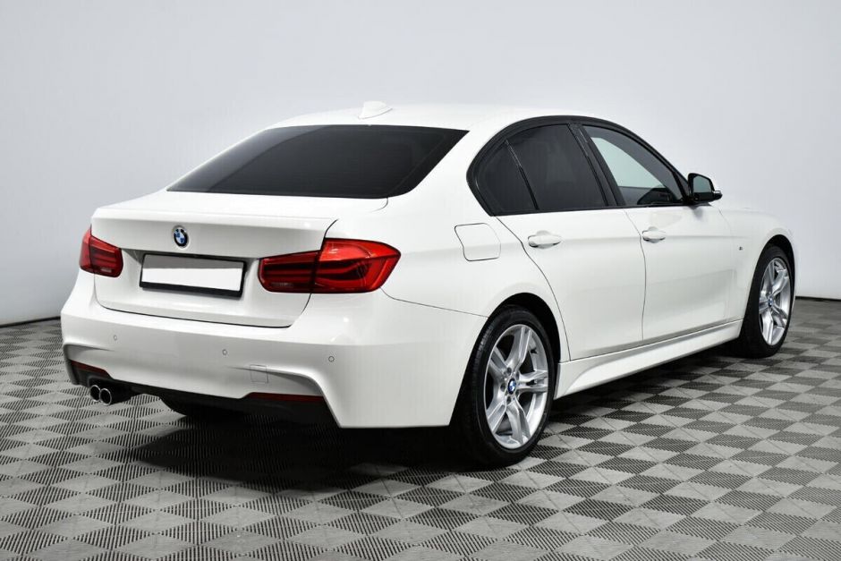 BMW 3 серии, 2.0 л, АТ, 2018 фото 4