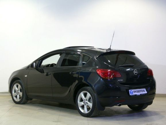 Opel Astra, 1.4 л, АТ, 2012 фото 5