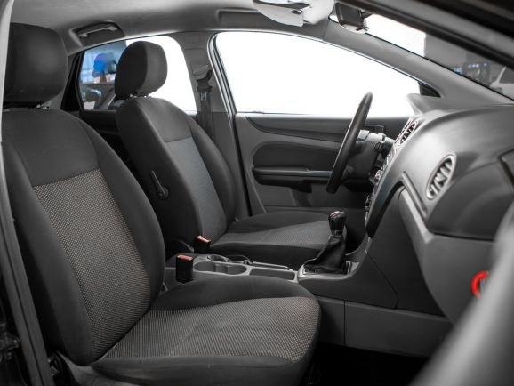 Ford Focus, МТ, 2011 фото 14