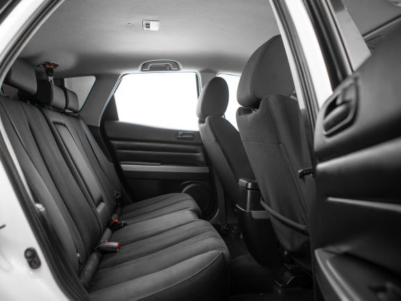 Mazda CX-7, АТ, 2011 фото 8