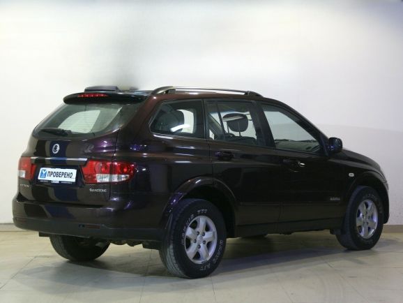 SsangYong Kyron, 2.0 л, АТ, 2013 фото 4