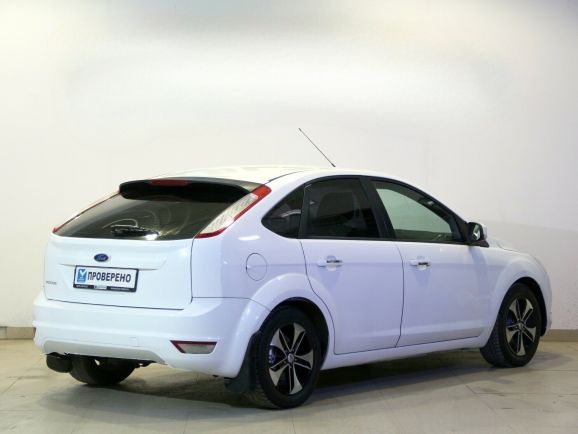 Ford Focus, 1.8 л, МТ, 2010 фото 4