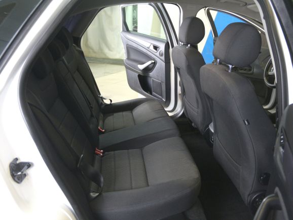 Ford Mondeo, 2.0 л, Робот, 2013 фото 1