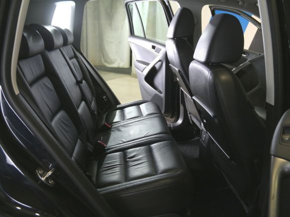 Volkswagen Tiguan, 1.4 л, МТ, 2009 фото 1