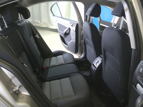 Skoda Octavia, 1.6 л, АТ, 2011 фото 1