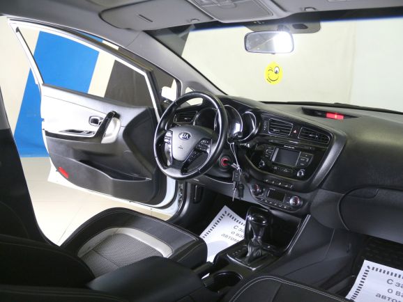 Kia Ceed Prestige, 1.6 л, АТ, 2014 фото 2