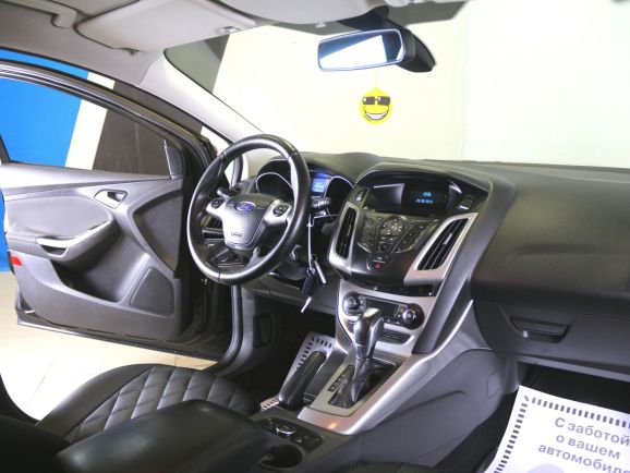 Ford Focus Titanium, 1.6 л, Робот, 2014 фото 2