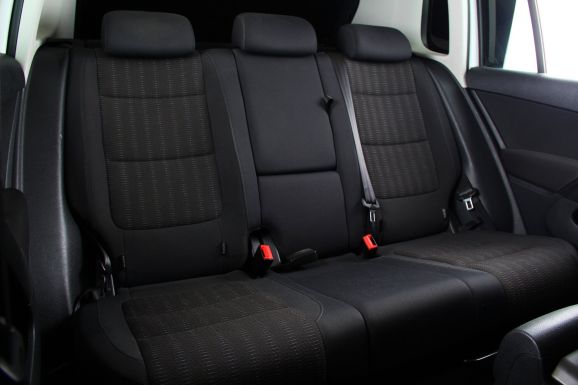 Volkswagen Tiguan, 1.4 л, Робот, 2012 фото 1