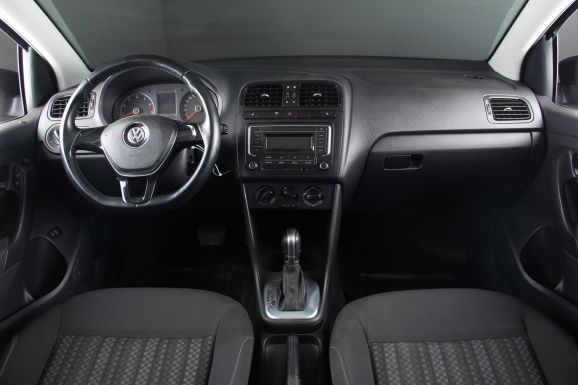 Volkswagen Polo, 1.6 л, АТ, 2016 фото 10