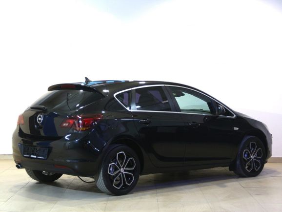 Opel Astra, 1.4 л, АТ, 2012 фото 4