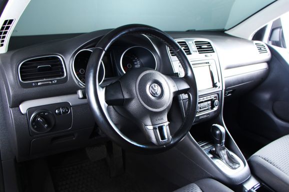 Volkswagen Golf, 1.6 л, Робот, 2012 фото 7