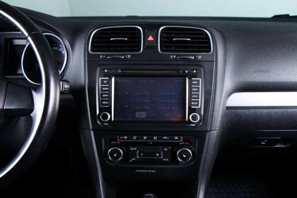 Volkswagen Golf, 1.6 л, Робот, 2012 фото 10