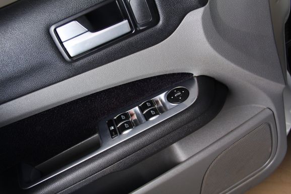 Ford Focus, 1.8 л, МТ, 2010 фото 7