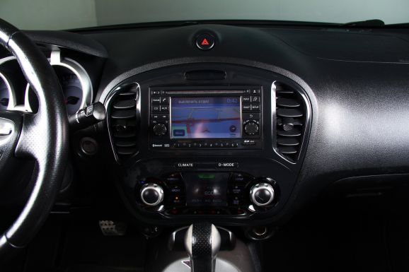 Nissan Juke, 1.6 л, Вариатор, 2013 фото 9