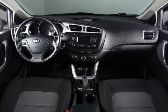 Kia Ceed, 1.6 л, АТ, 2012 фото 10