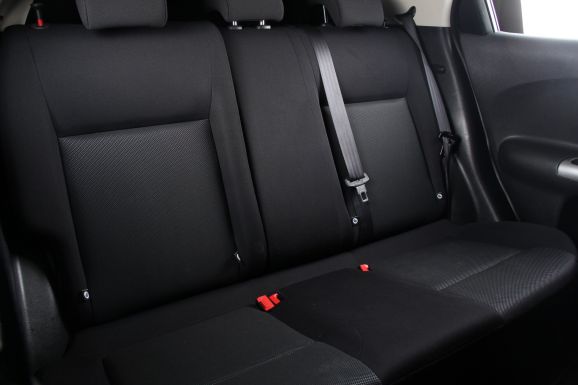 Nissan Juke, 1.6 л, Вариатор, 2012 фото 1
