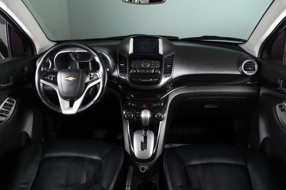 Chevrolet Orlando, 2.0 л, АТ, 2012 фото 10