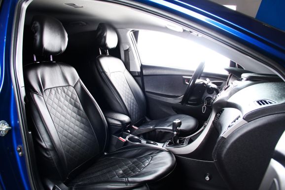 Hyundai Elantra, 1.6 л, МТ, 2013 фото 2