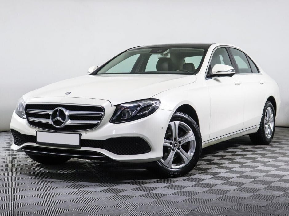 Mercedes-Benz E-Класс, 2.0 л, АТ, 2017 фото 3