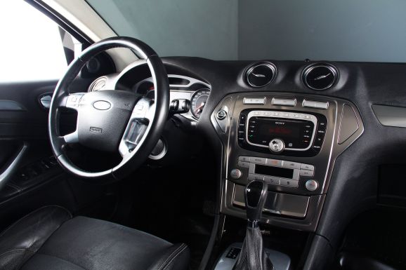 Ford Mondeo, 2.3 л, АТ, 2009 фото 10