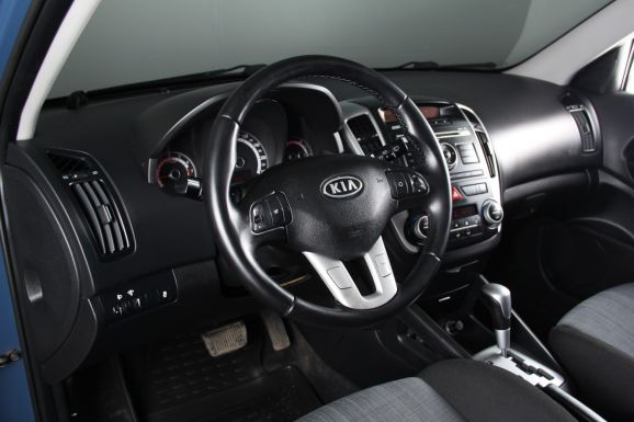 Kia Ceed, 1.6 л, АТ, 2011 фото 9