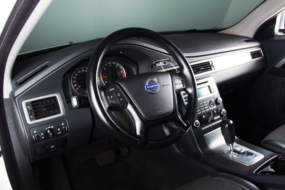 Volvo XC70, 2.0 л, АТ, 2011 фото 8